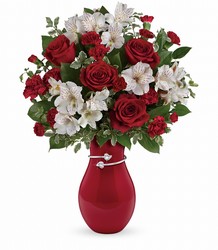 Teleflora's Pair Of Hearts Bouquet Cottage Florist Lakeland Fl 33813 Premium Flowers lakeland